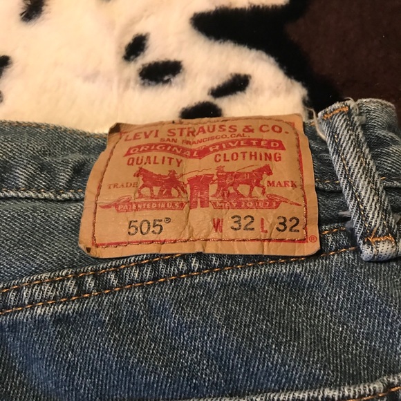 Levi’s - Picture 3 of 3